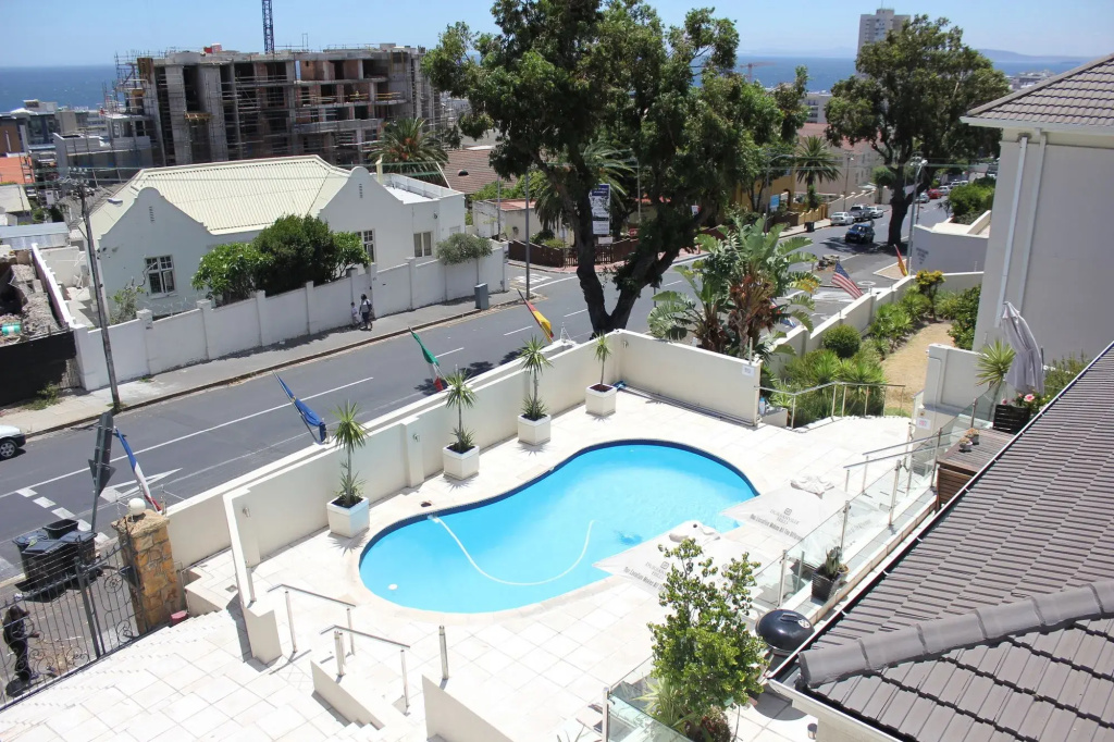 Balcony & Terrace