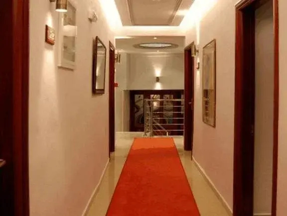 Hotel Avra - фото 13