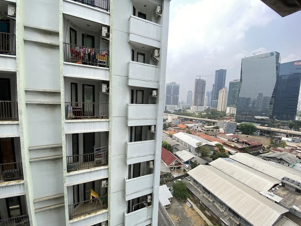Comfort And Minimalist Studio Tamansari Sudirman Apartment