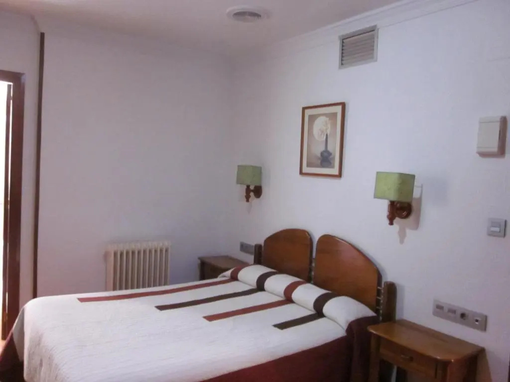 Standard Double room (full double bed)