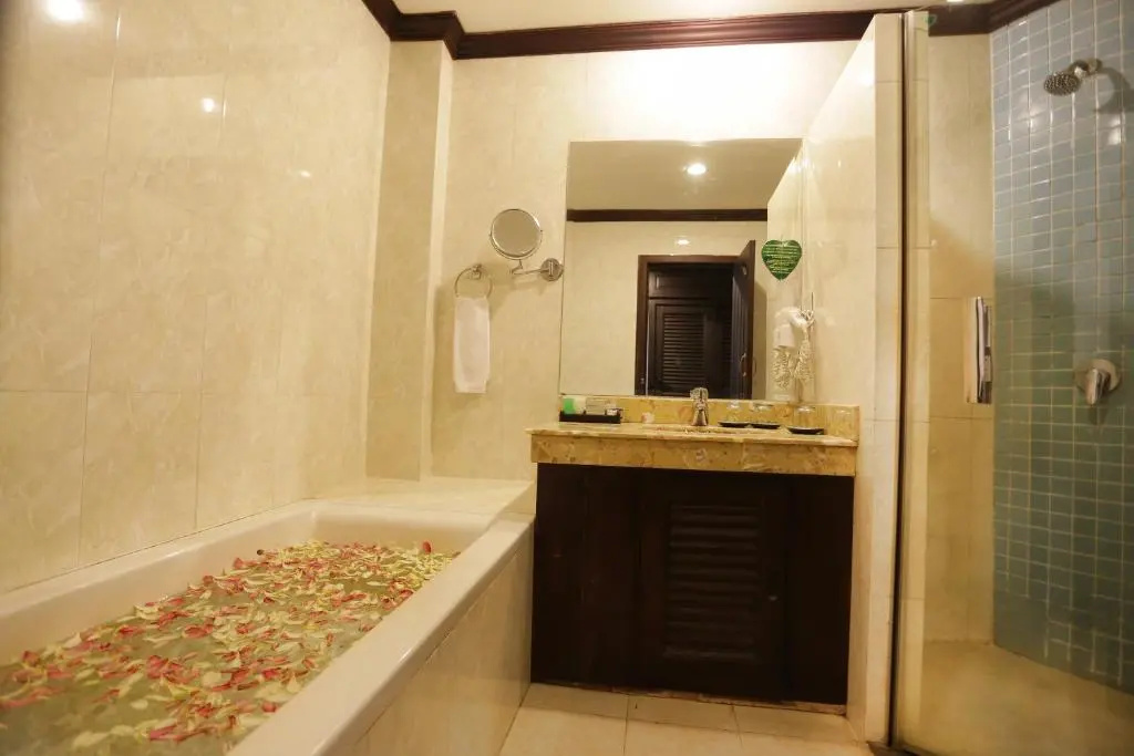 Lucky Angkor Hotel & Spa — 3