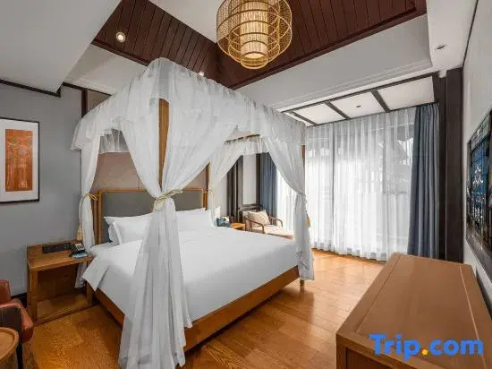 Deluxe room with garden view