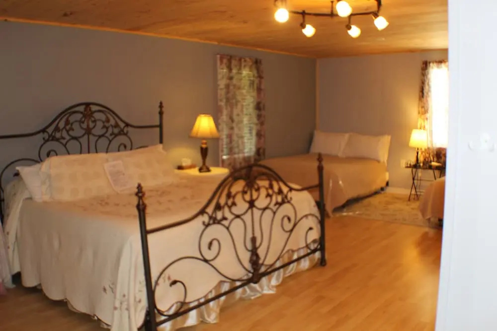 Standard Triple Family room
