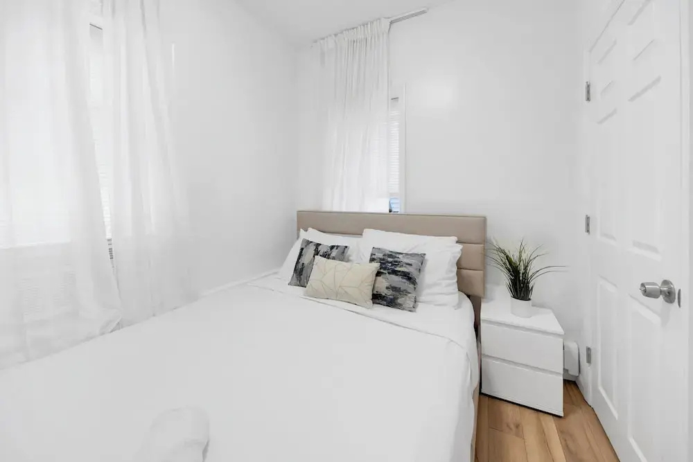 Uscale 2BR Escape in the Heart of NYC