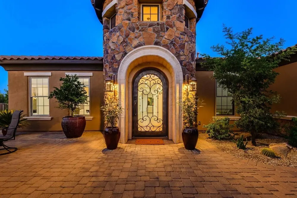 Casa Cielo 6 Bedroom Home by Redawning