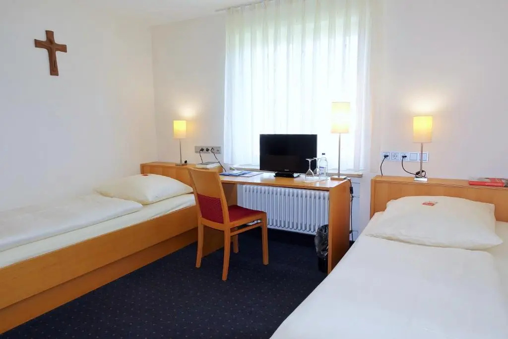 Tagungshaus Schönenberg - Chambres