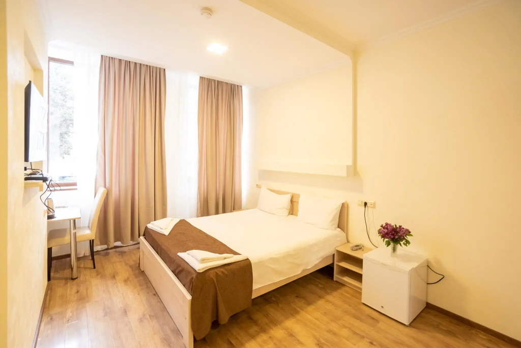Tiflis Hotel - Chambres