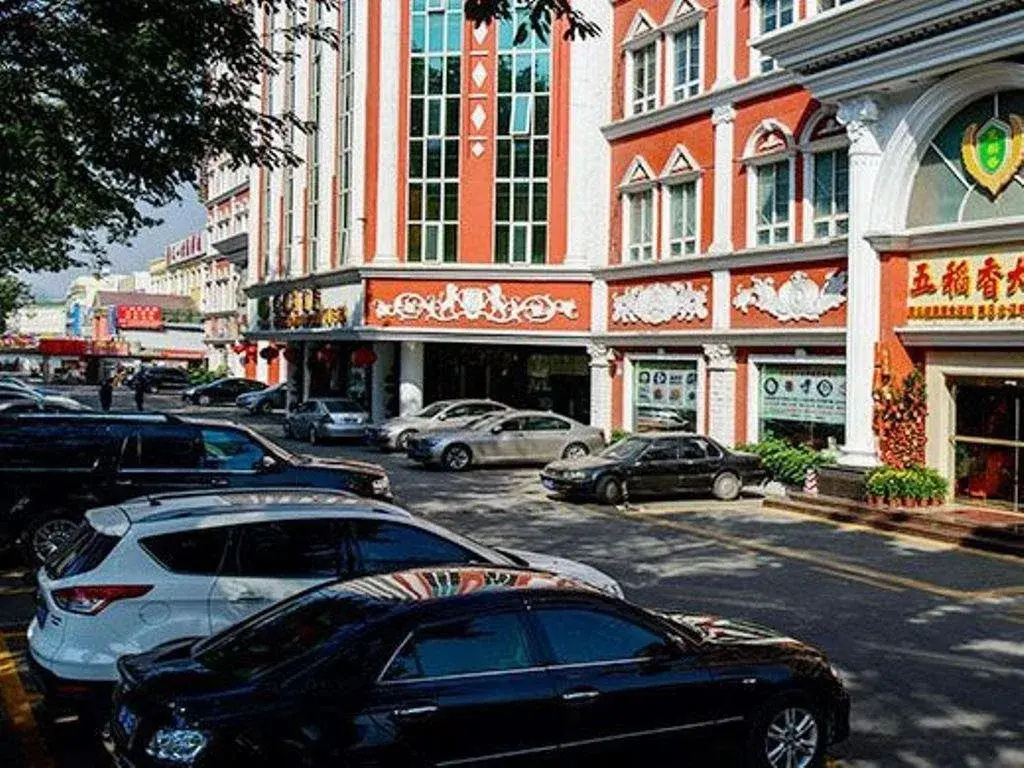 Vienna King Hotel
