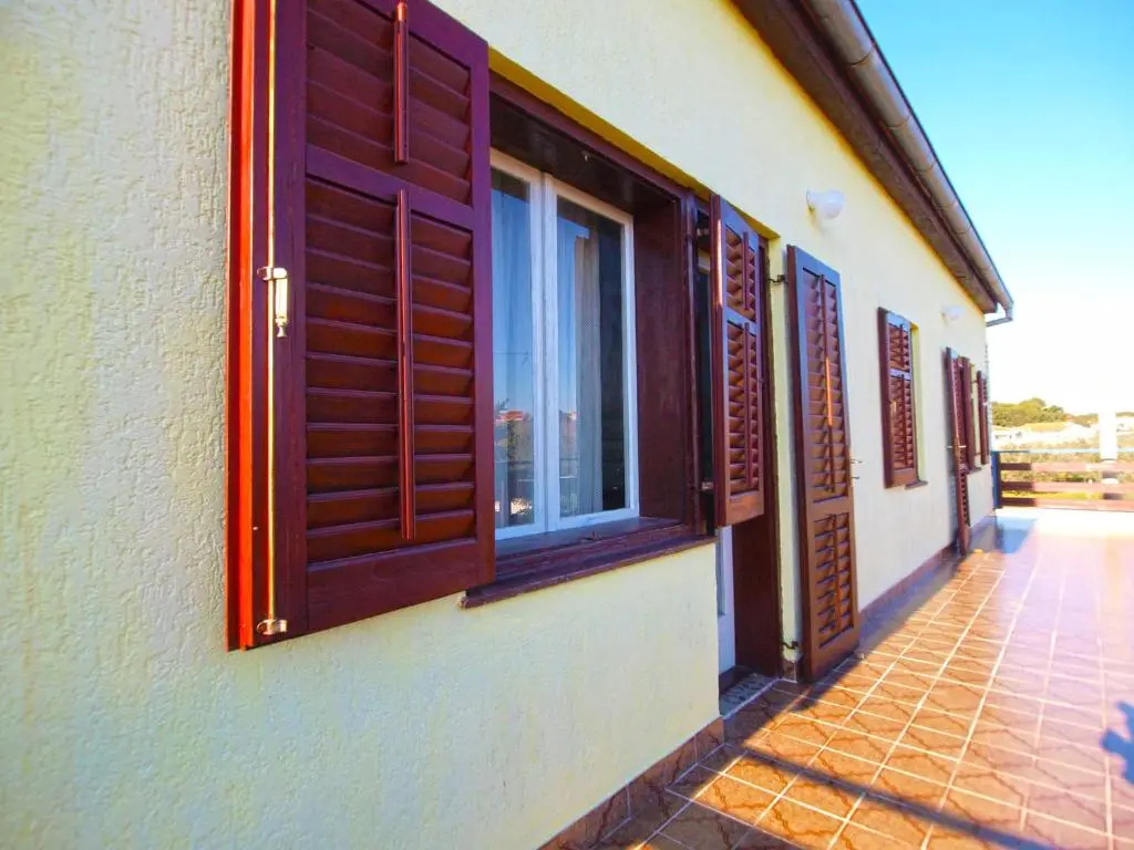Apartments Desanka 972