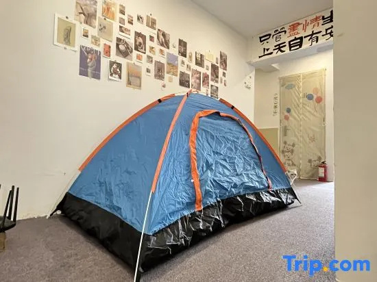 Tent