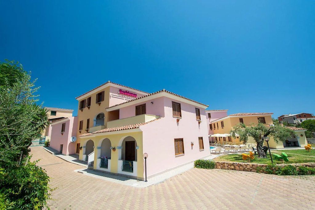 Cala Viola Residence con piscina