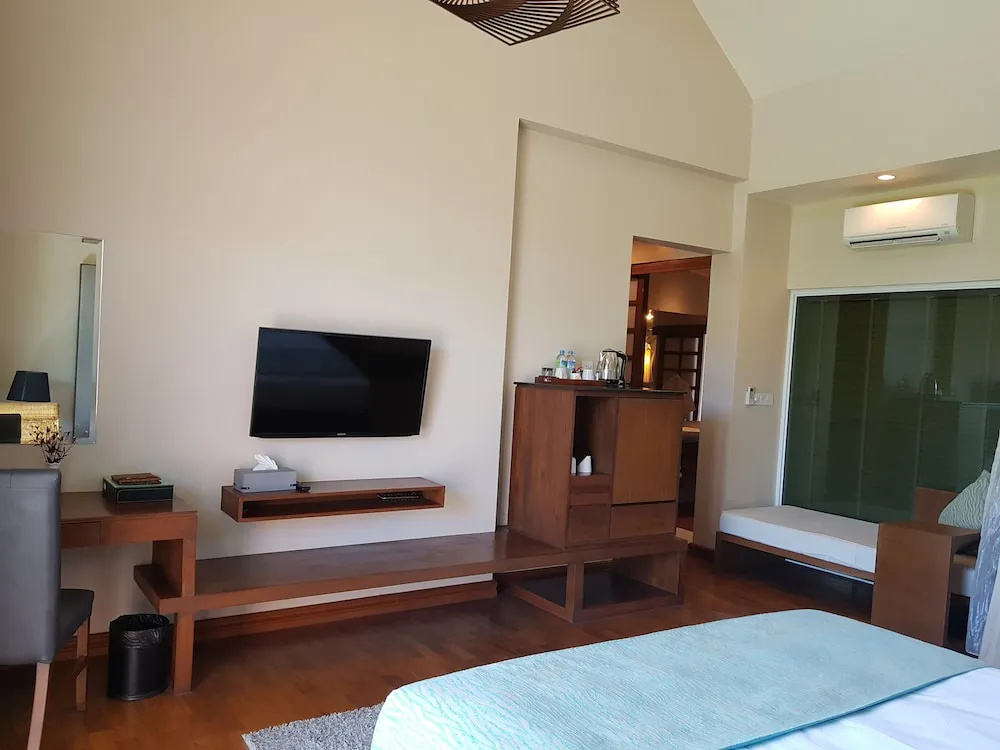 Nirvana Hotel and Resort - Chambres