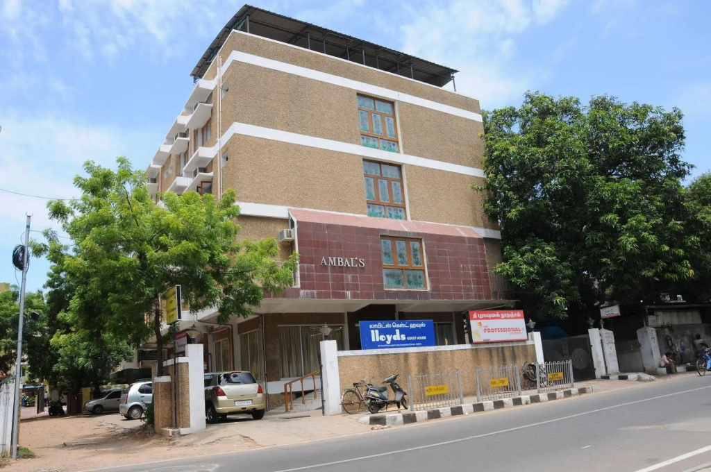 Lloyds Guest House - Royapettah
