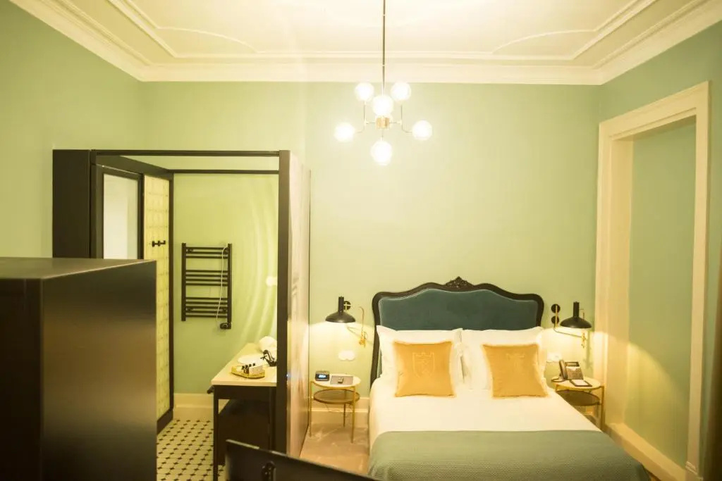 Executive room