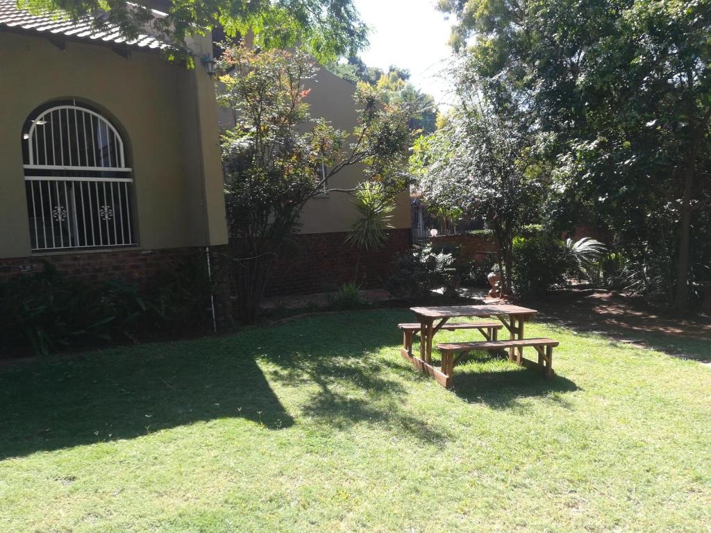 Harties Double En-Suite Room