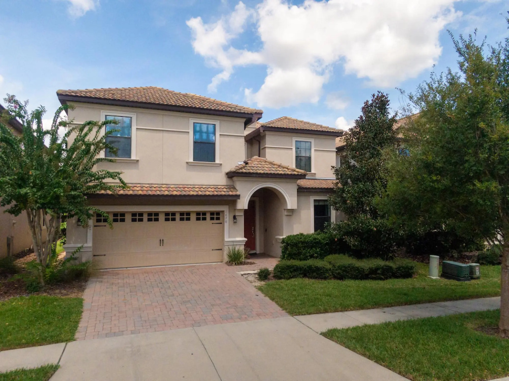 Pixar Paradise! Pool & Spa! Sleeps 20! Near Disney
