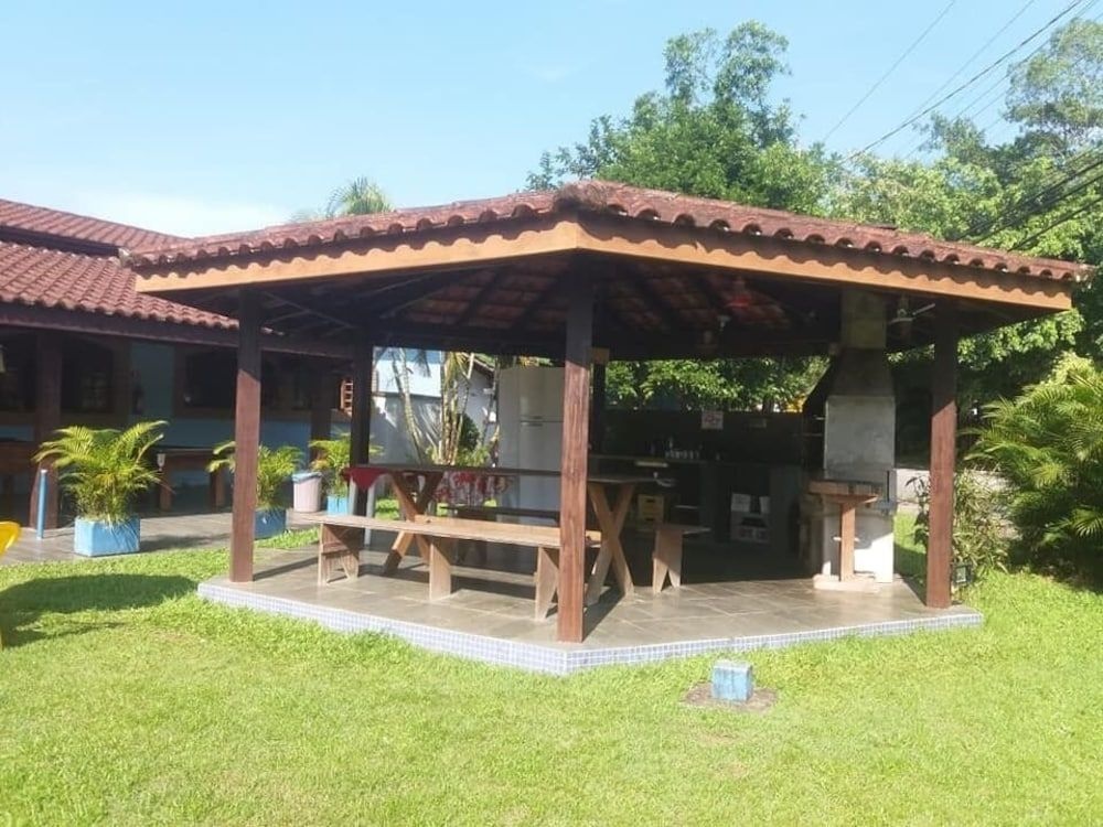 Francis Hotel Pousada