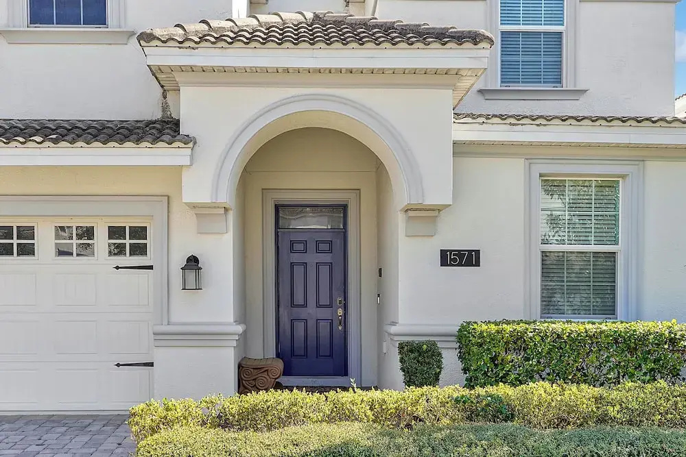 1571 Observer Lane, Davenport-8bed