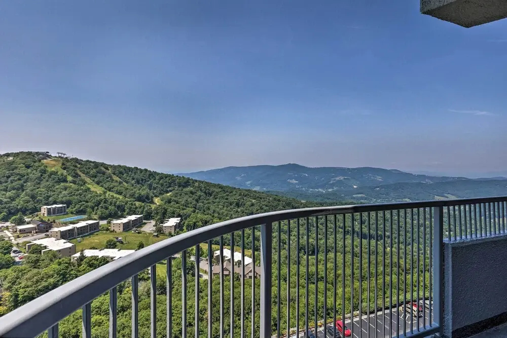 Sugar Top Resort Condo w/ Indoor Pool: 3 Mi to Ski