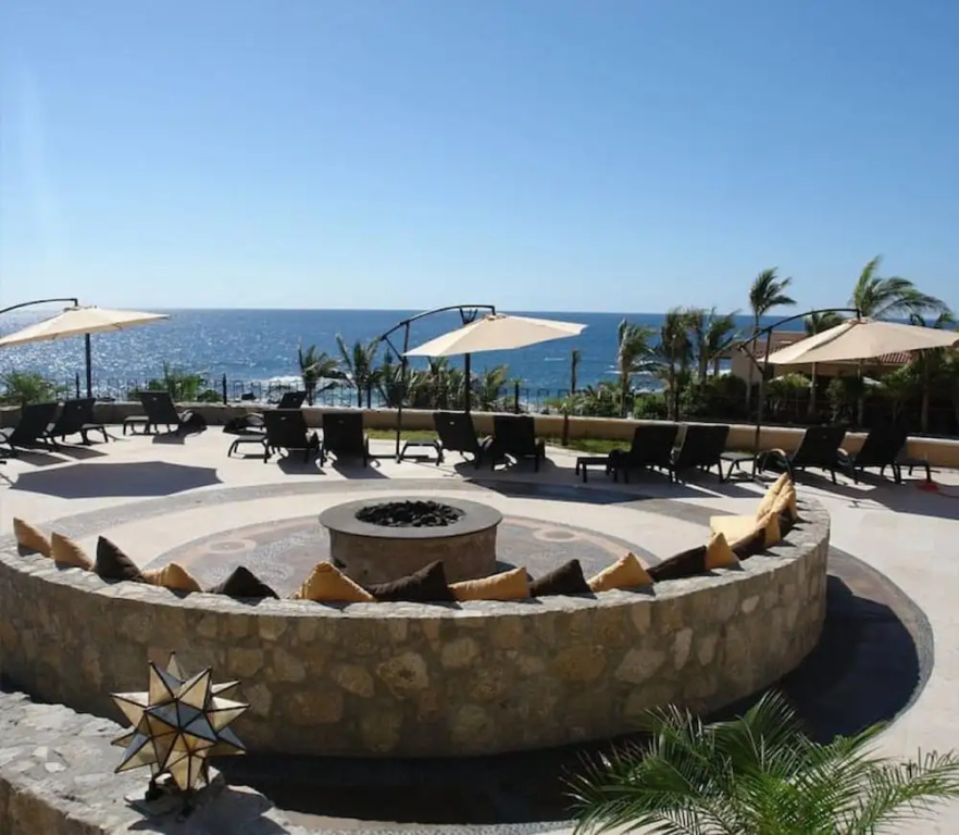 Great 1 BR Hacienda Encantada