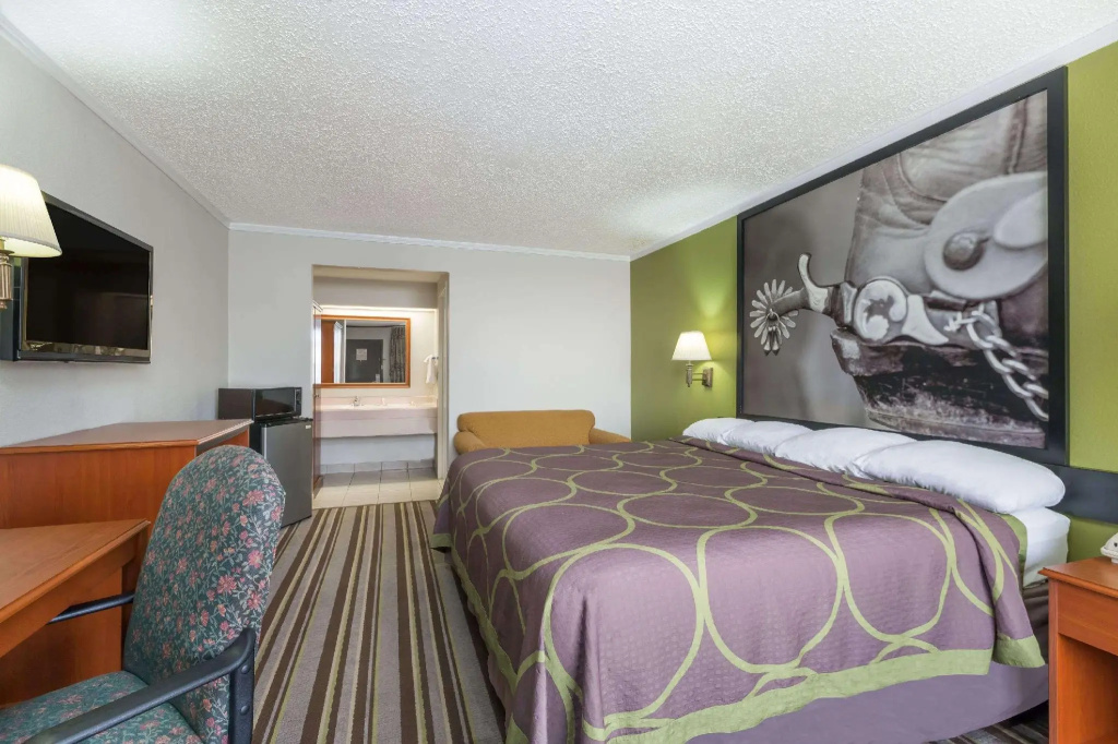 Standard Double room (full double bed)
