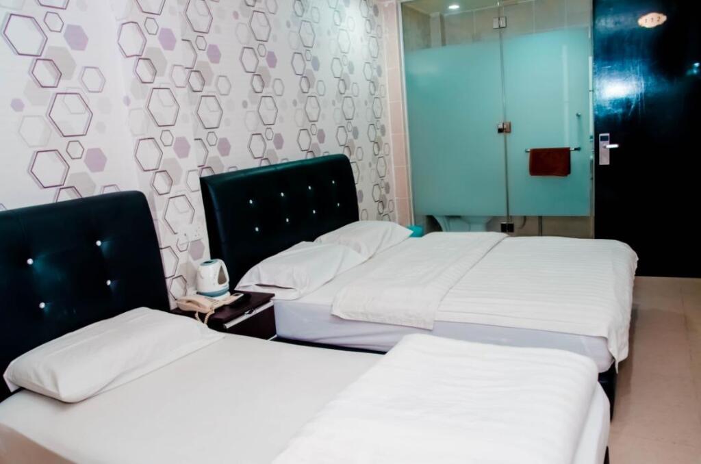 Victory 2 Boutique Hotel