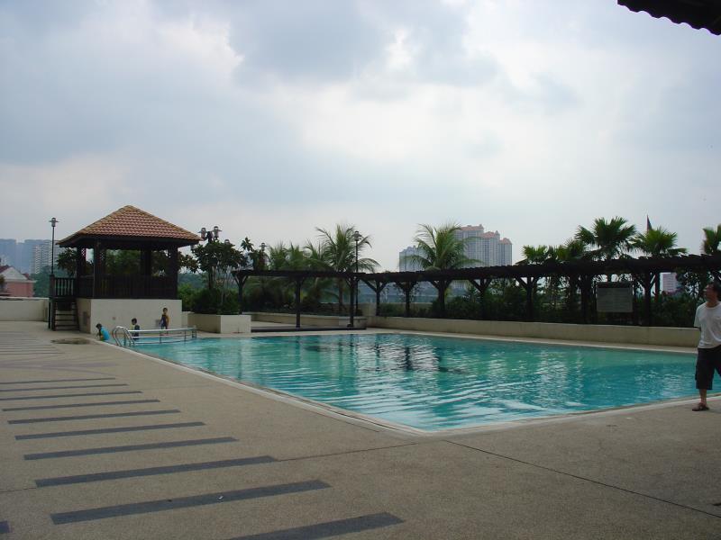 Duta Hotel & Residence