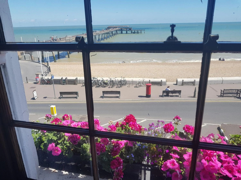 Waterfront Hotel - Général