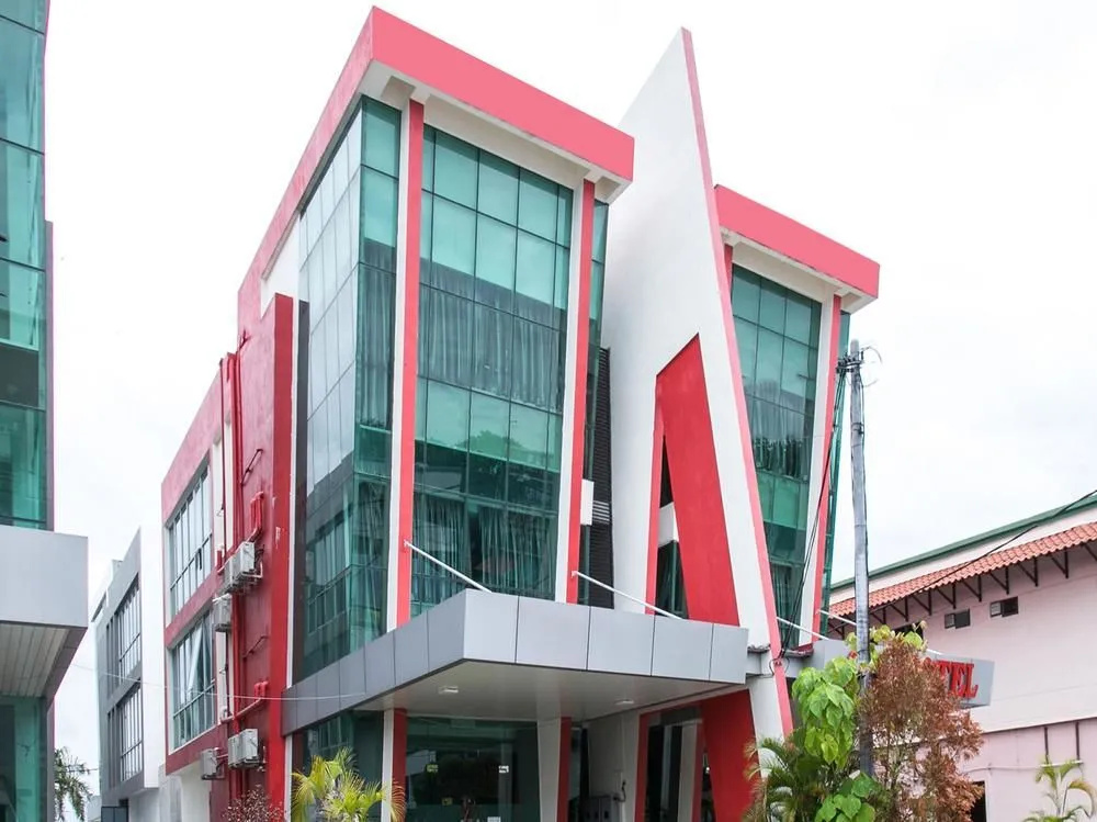 OYO 281 OM Hotel