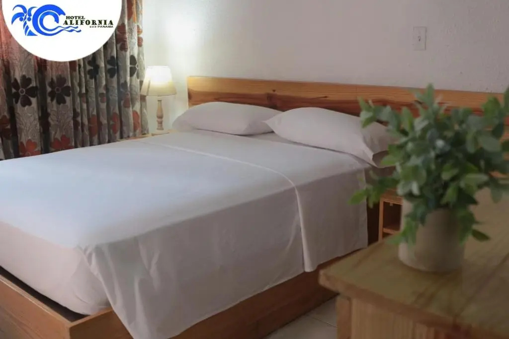 Hotel California Panama - Chambres