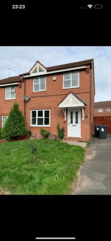 Cozy 3 Bedrooms Birmingham House With Pool Table