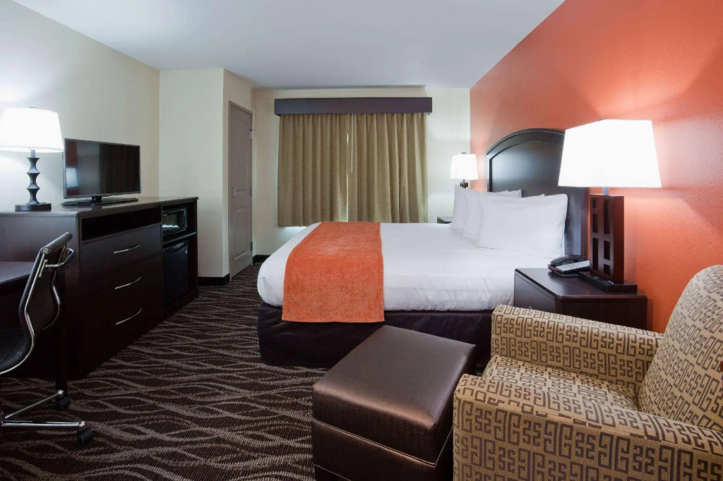 AmericInn by Wyndham Waupun - Chambres