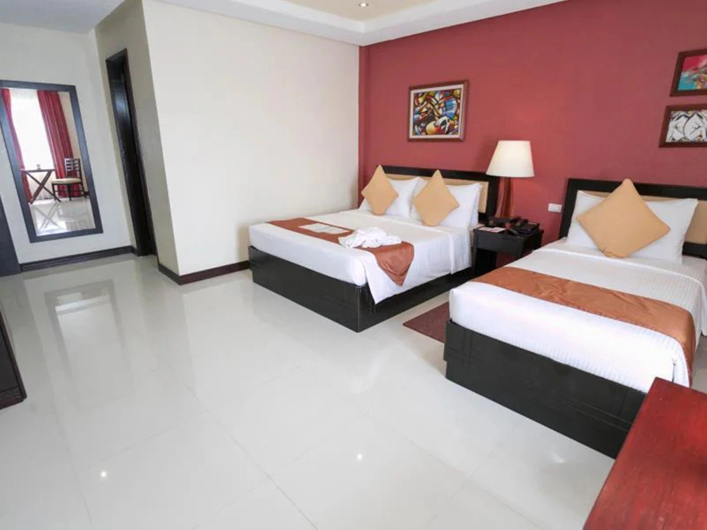 Hotel Centro Puerto Princesa, Palawan — 3