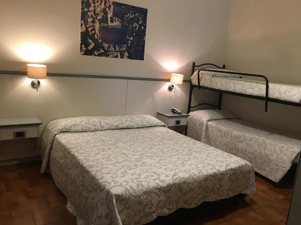 Standard Quadruple room
