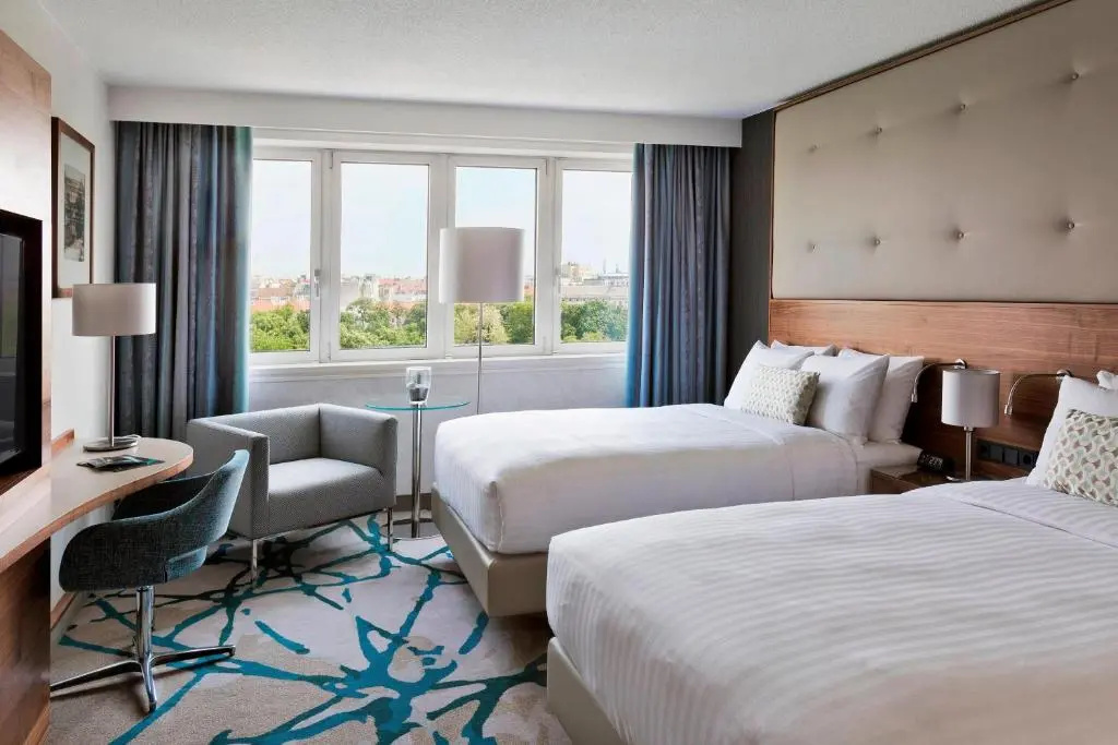 Superior Double room with park view (twin beds)