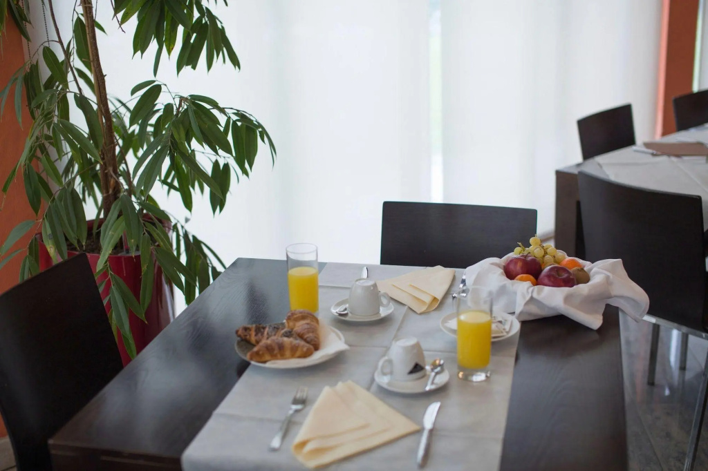 Euro Hotel - Général