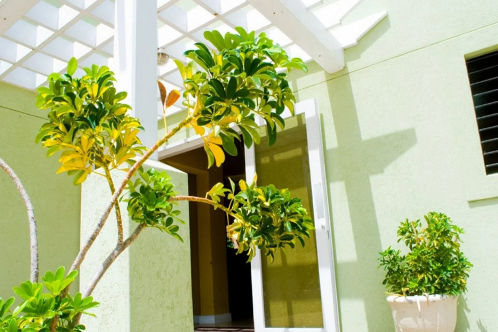 Golden Sands Hotel