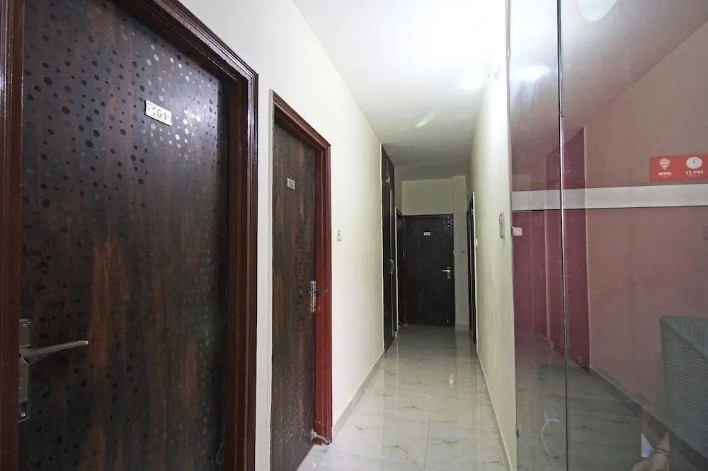 OYO 4882 Hotel Golden Park - Général