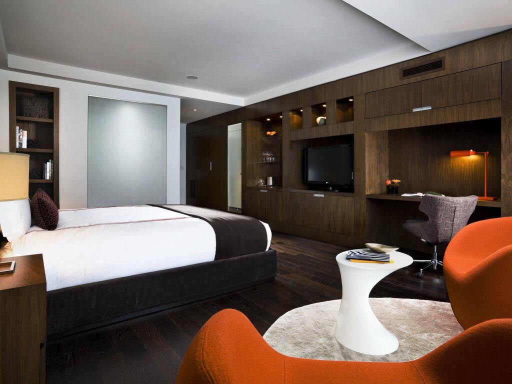 1 Hotel Toronto by null