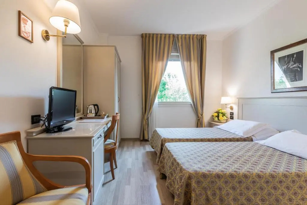 Standard Double room (twin beds)