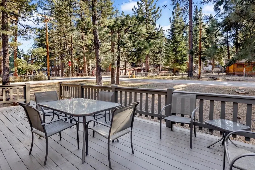 2095-paradise In Cedar 3 Bedroom Home by RedAwning