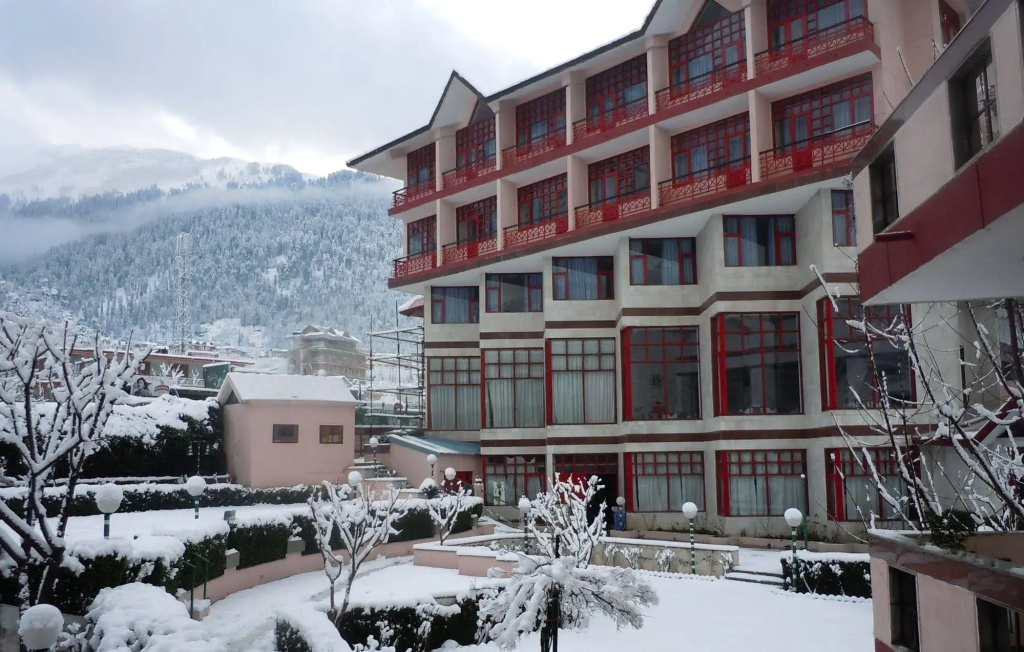 Sterling Manali