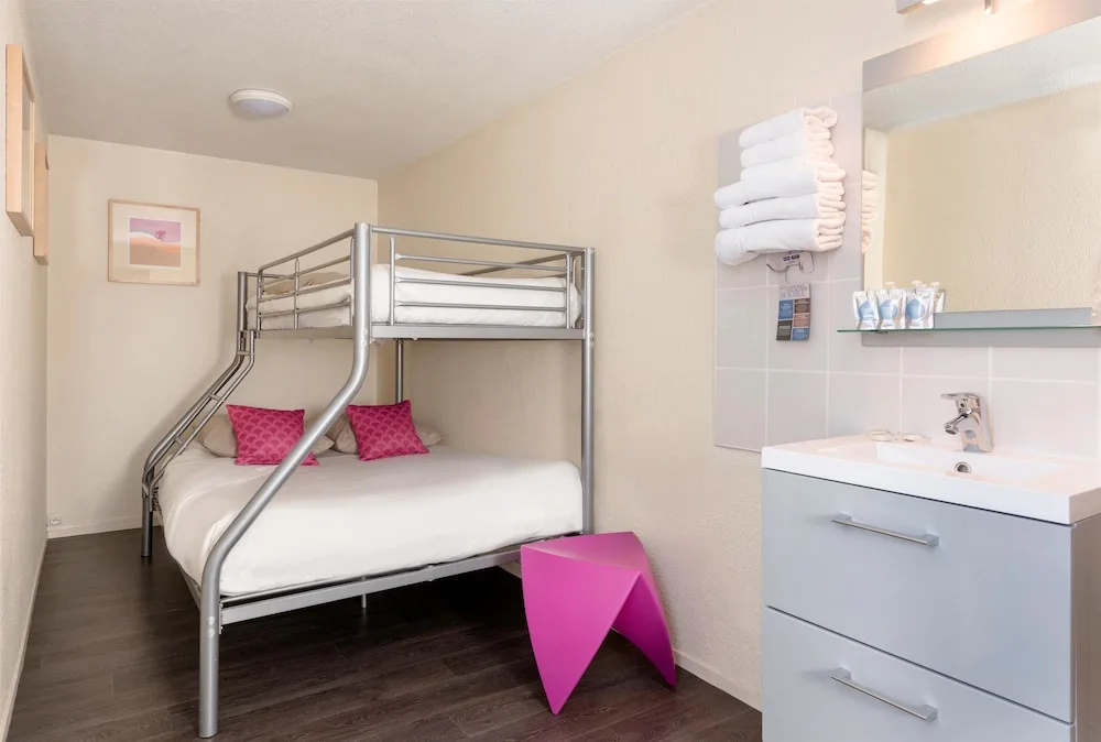Hotel Kyriad Saint Etienne Centre - Chambres