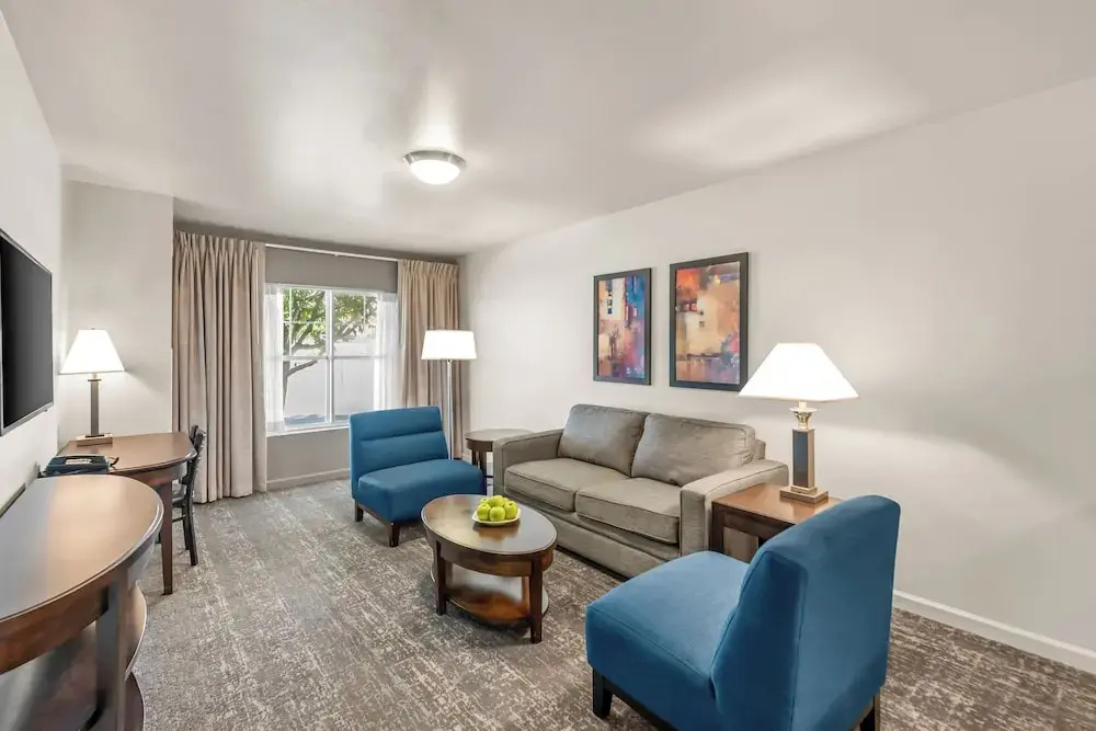Ledgestone Suites Hotel Yakima - Chambres