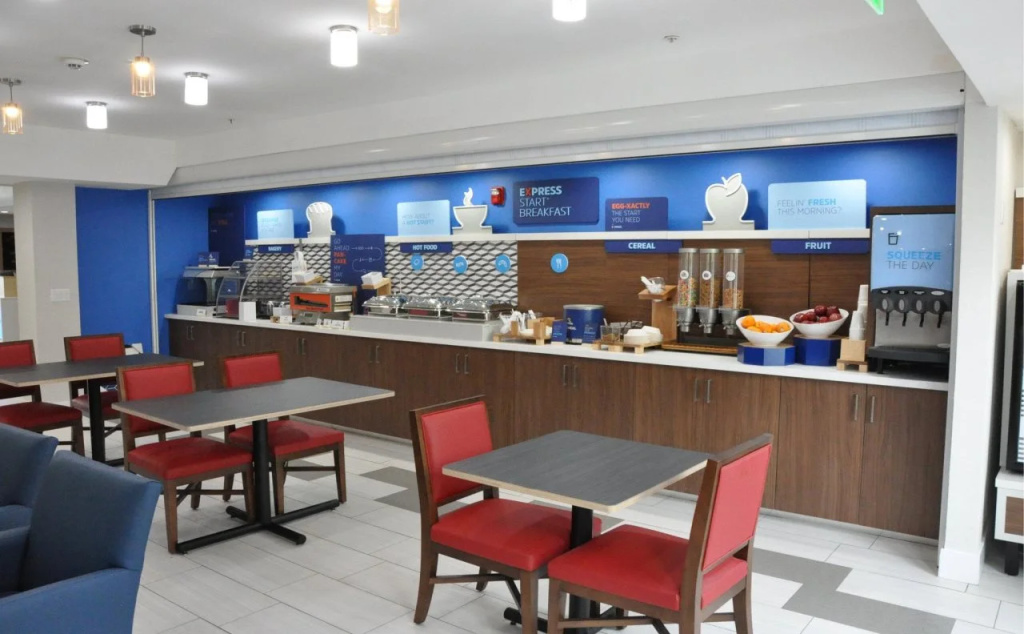 Food & Beverage