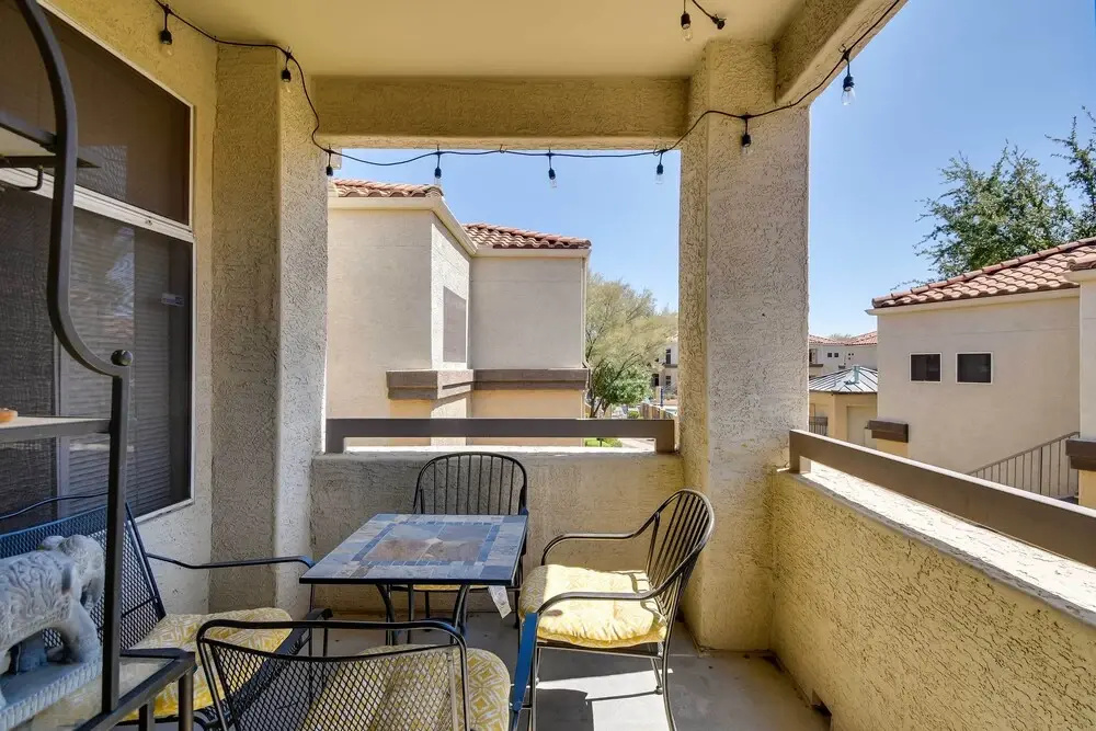 12 Mi to Old Town: Condo w/ Pool & Balcony!