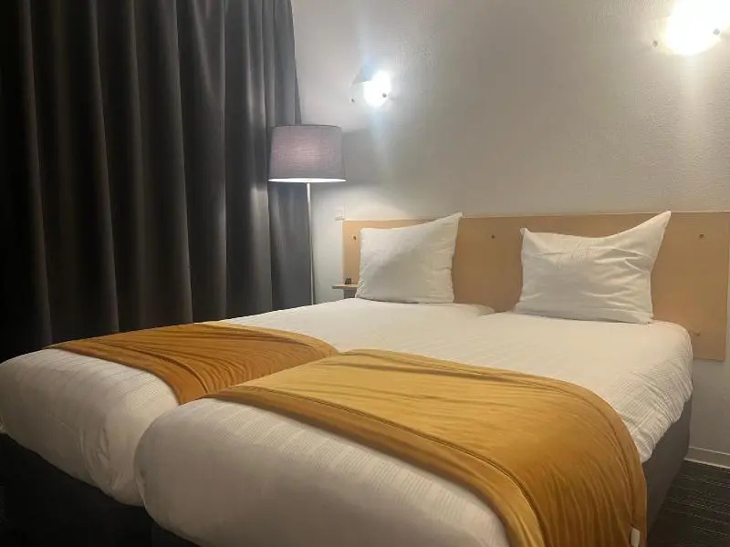 Hotel Premium — 5