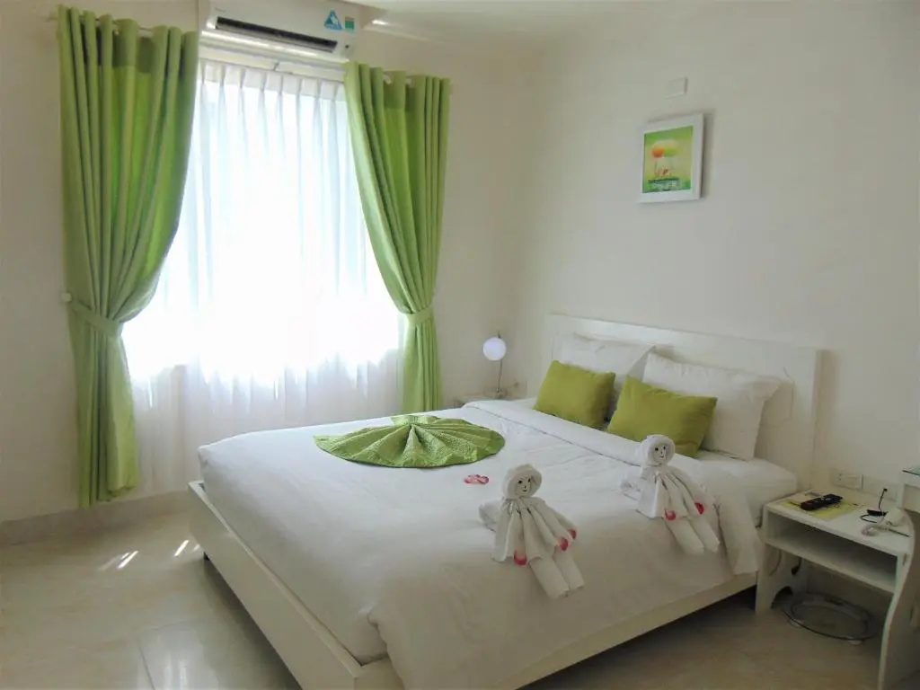 Superior Double room (full double bed)