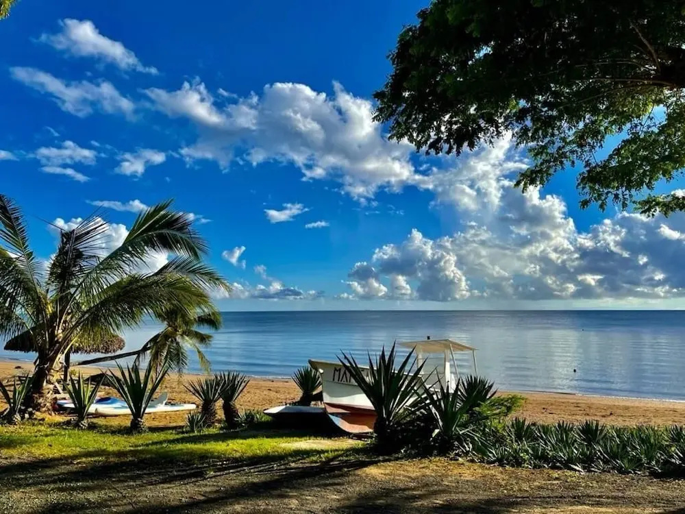 Beach & Waterfront