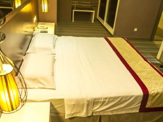Hotel Capital